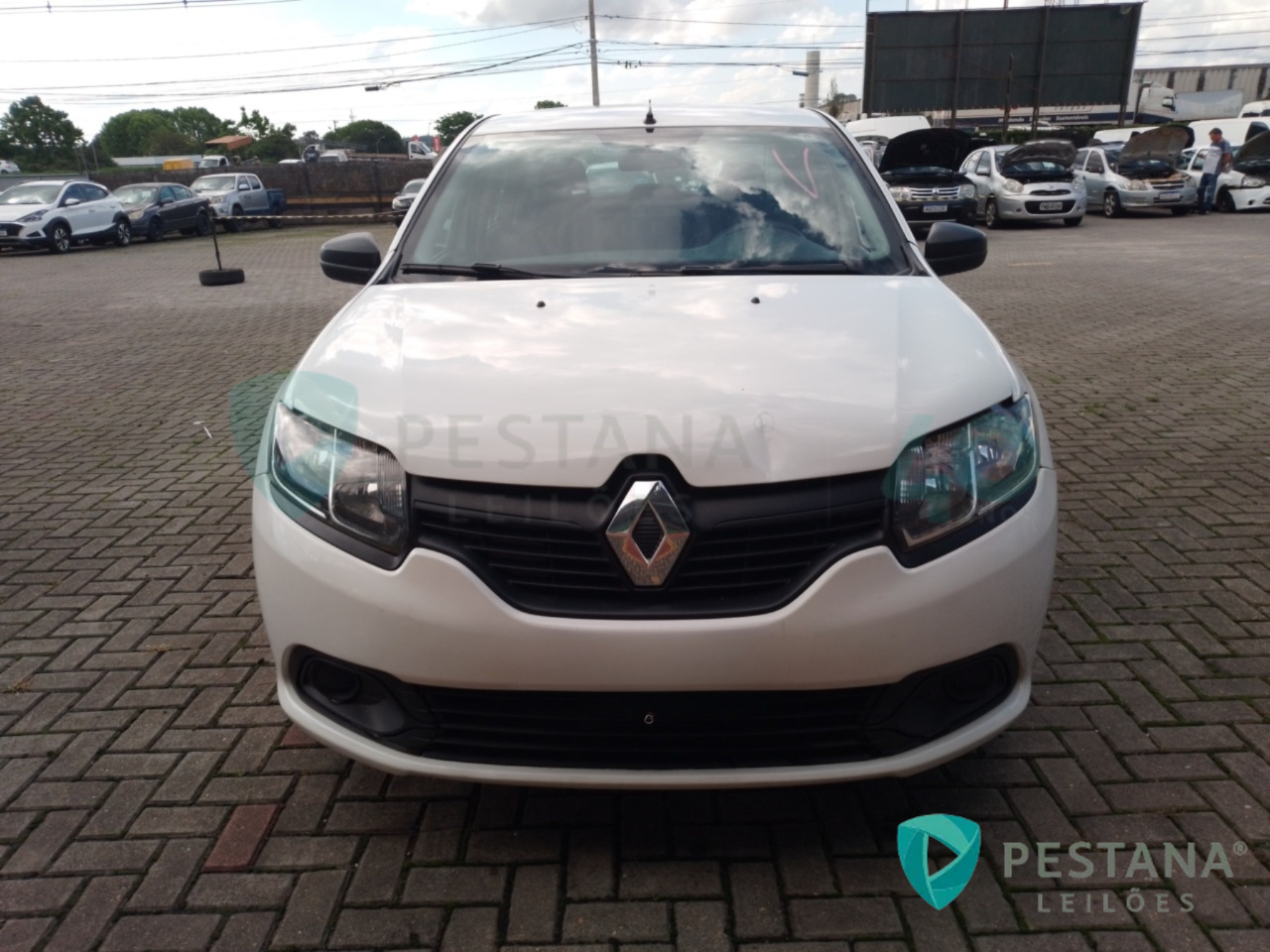 LOTE 12  RENAULT/LOGAN AUTH 10 FLEX 2018/2019