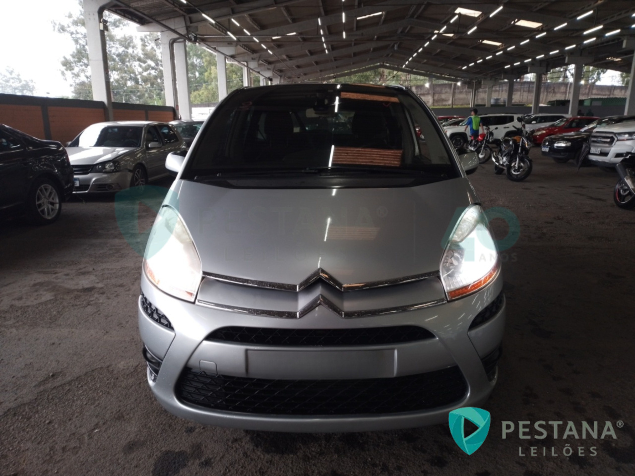 LOTE 39 CITROEN/C4 PIC GLXA 5L GASOLINA 2010/2010